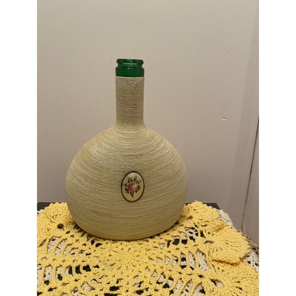 Twine‎ wrapped liquor bottle. Rare, Hard To Find with floral medallion.